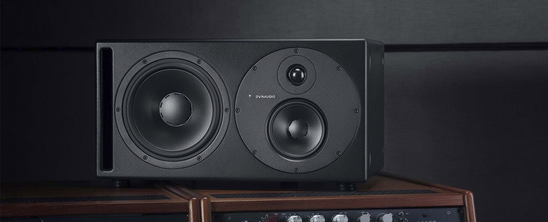 Dynaudio Core 59