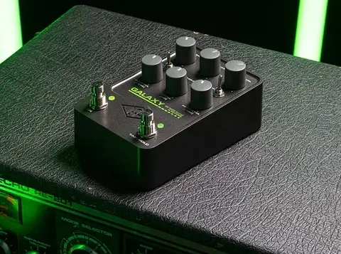 UA Apollo x4